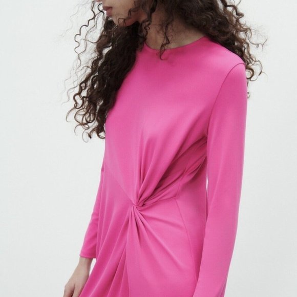 NWOT ZARA BLOGGERS FAV PINK KNOT FRONT DETAIL MIDI DRESS STRETCH MEDIUM - Picture 4 of 12